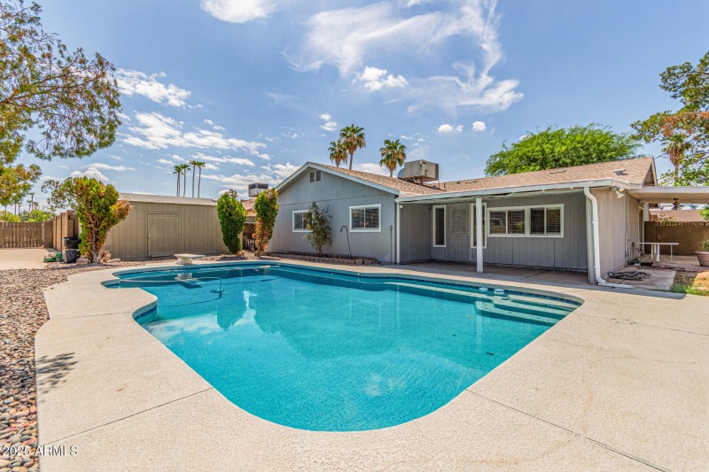 2300 E CONCORDA DR - Backyard Pool