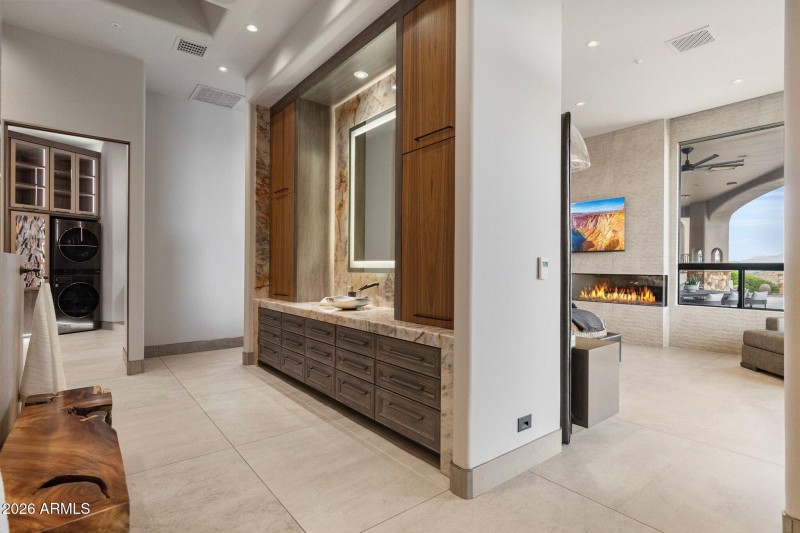 Dual Independent Vanites