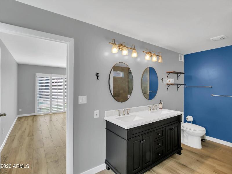 35-2401 S Saratoga-35