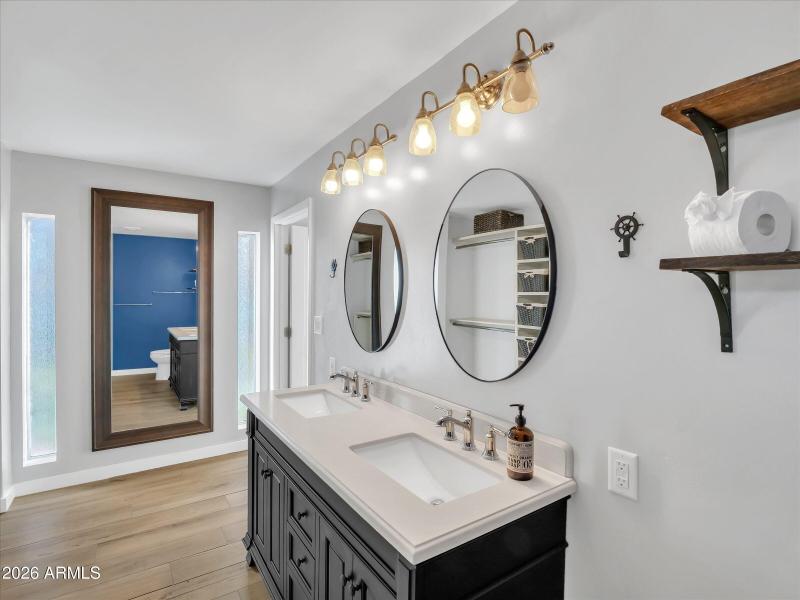 36-2401 S Saratoga-36