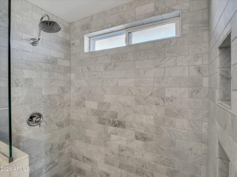 37-2401 S Saratoga-37