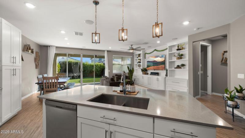 14-web-or-mls-Kitchen5