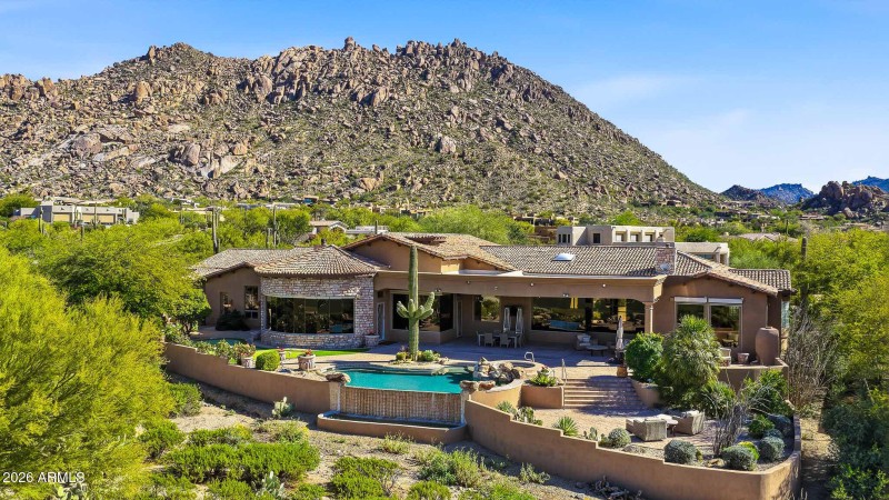 Your Troon Mountain Escape