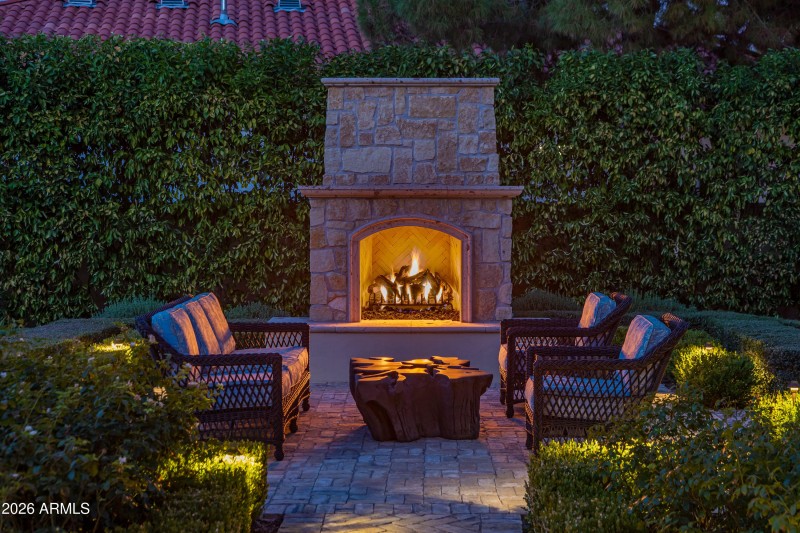 Outdoor Fireplace