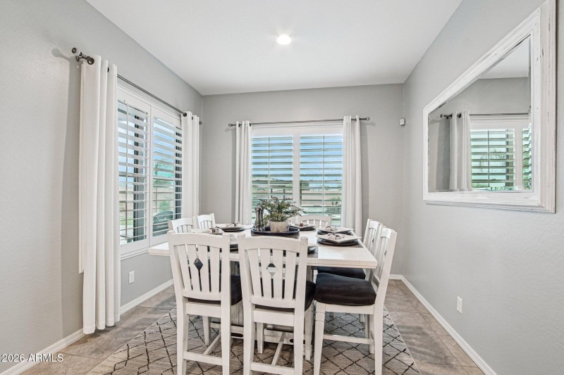 11-web-or-mls-N 185th Ln-S0602-009