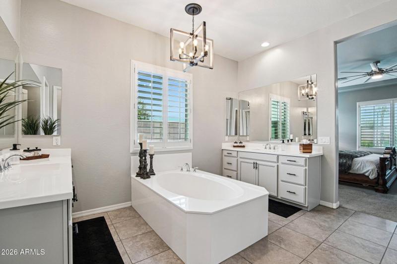 29-web-or-mls-N 185th Ln-S0602-027