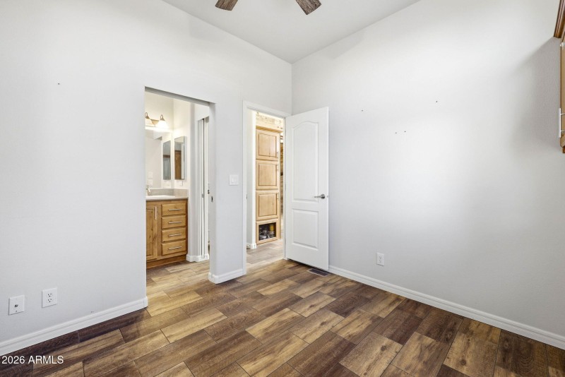 3580PowerlineRd-HeberOvergaardAZ-12