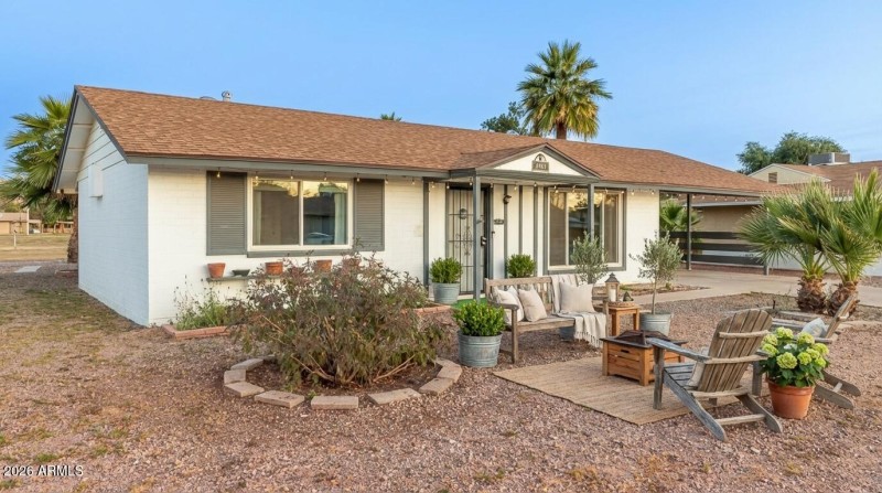 Front- virtually staged