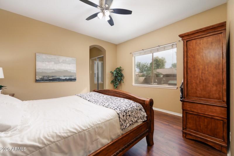 E Victoria St (1937)-13