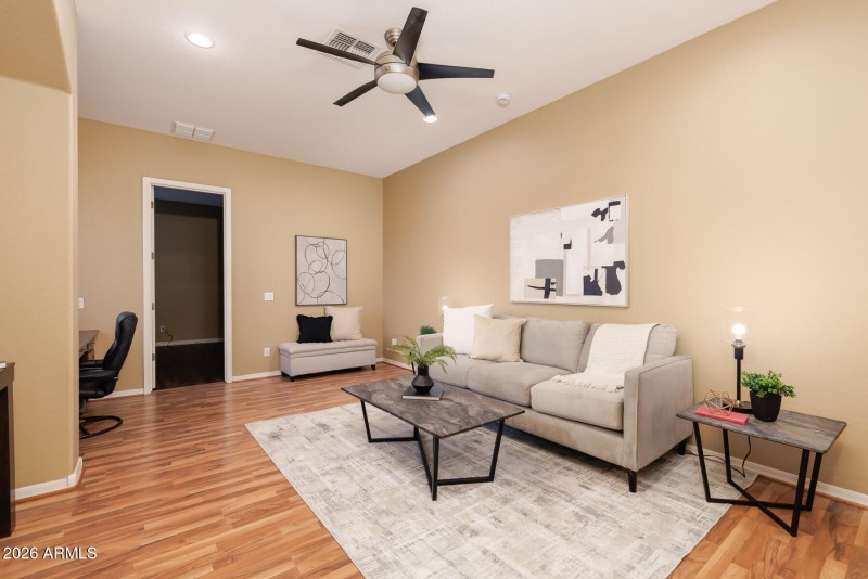 E Victoria St (1937)-17