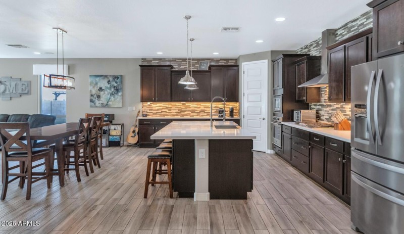 17012 W Sand Hills Rd-large-011-038-1701