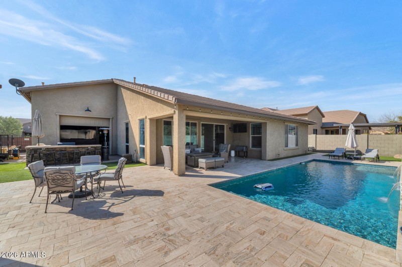 17012 W Sand Hills Rd-large-029-043-1701