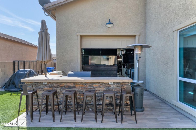 17012 W Sand Hills Rd-large-036-044-1701