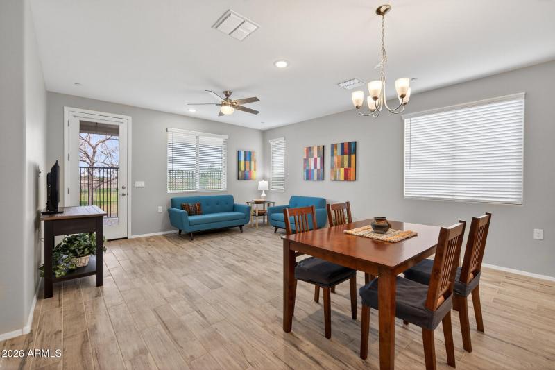 Dining & Living towards GOLF