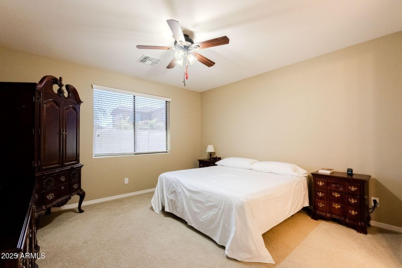 22-web-or-mls-South Butte-22