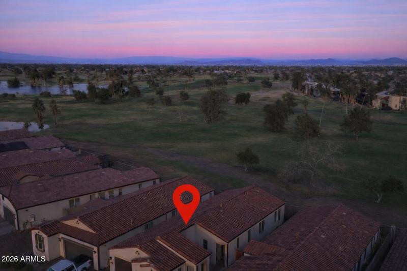 Virtual twilight of elevated Sandridge