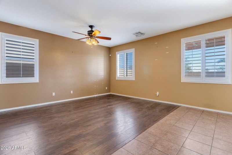 5-web-or-mls-QP-9659