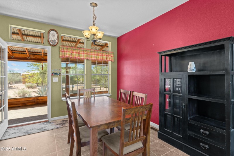 Excellent Natural Light