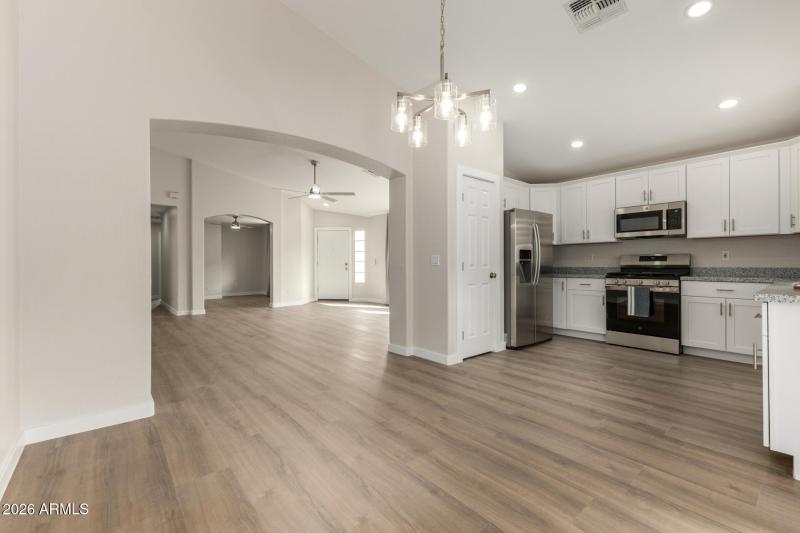 New Kitchen Cabinets