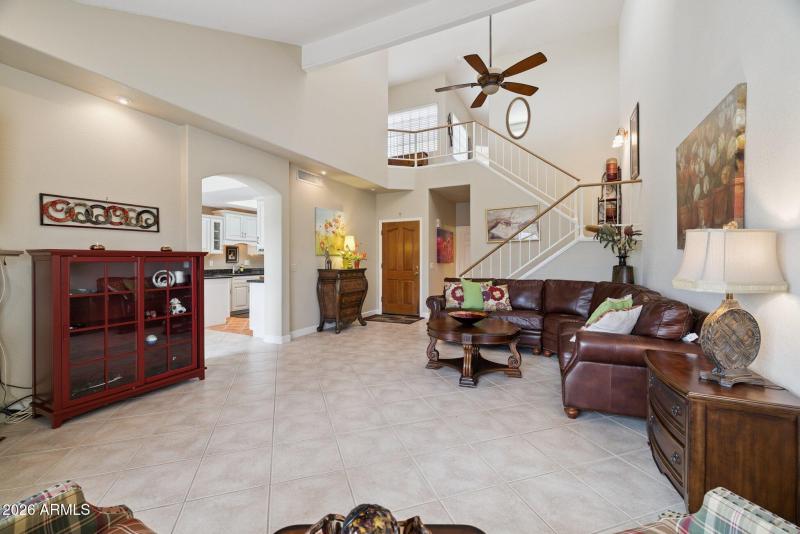 19-web-or-mls-7949-e-joshua-tree-ln