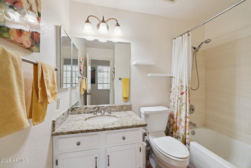 34-web-or-mls-7949-e-joshua-tree-ln