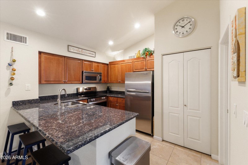 16-4848 N 36th St unit 214, Phoenix, AZ,