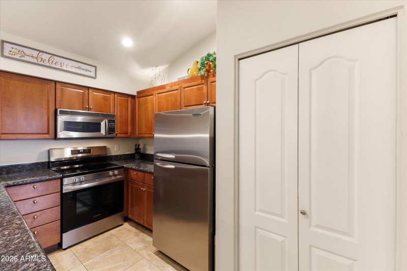 19-4848 N 36th St unit 214, Phoenix, AZ,