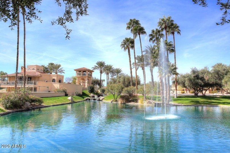 The Racquet Club-Community Pond