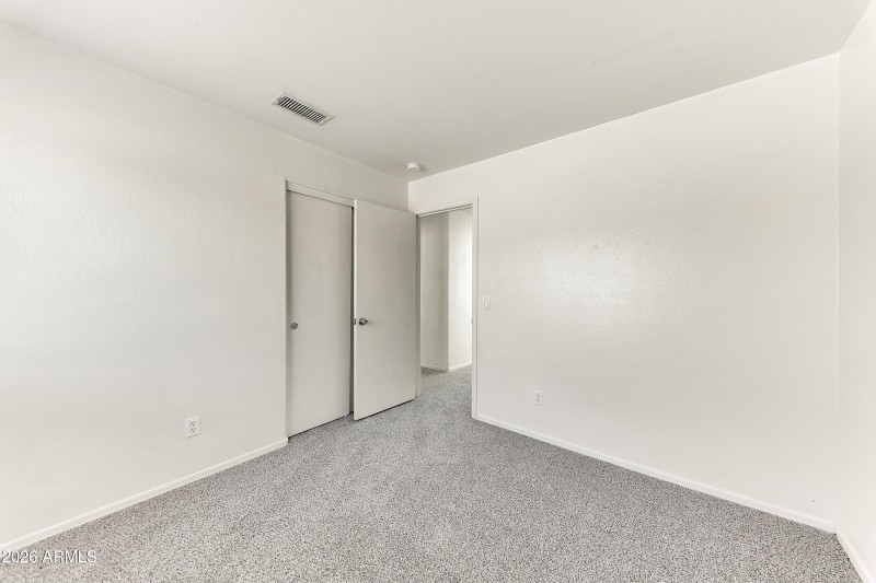 15904 W Lundberg St-30