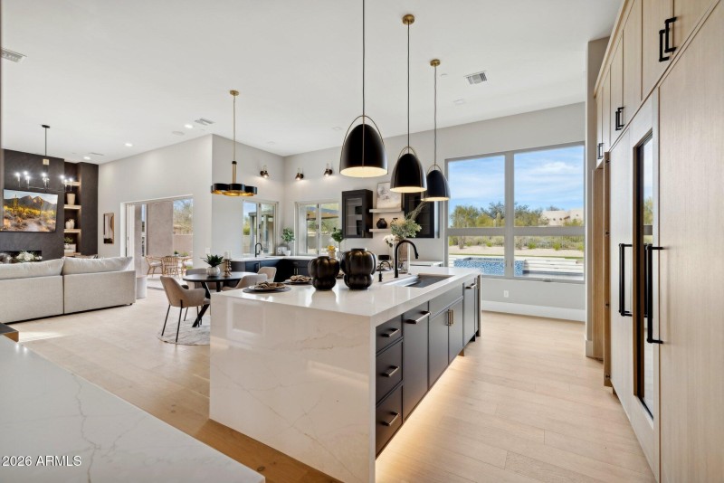 36-web-or-mls-27799-n-67th-way