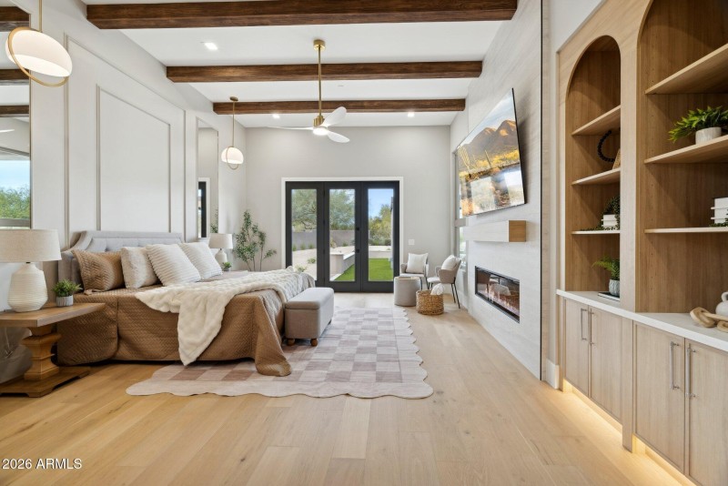 48-web-or-mls-27799-n-67th-way