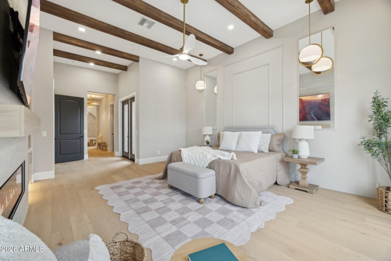 49-web-or-mls-27799-n-67th-way