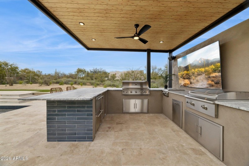 115-web-or-mls-27799-n-67th-way