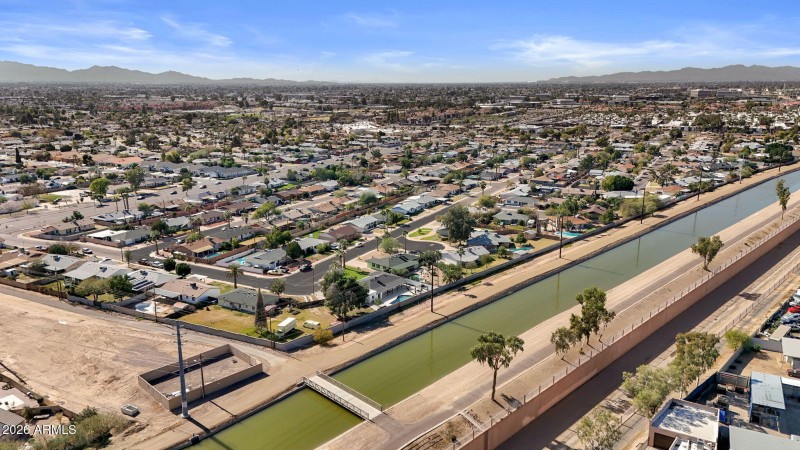 62-web-or-mls-1524-w-mission-ln