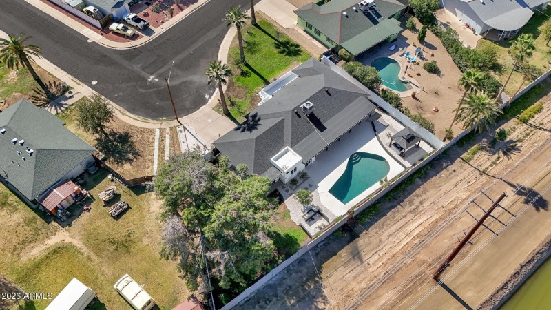 69-web-or-mls-1524-w-mission-ln