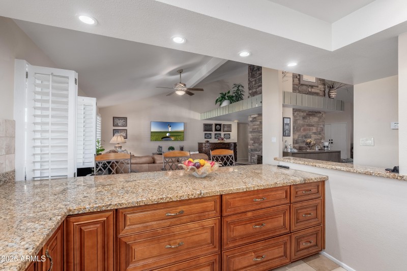 Expansive Breakfast Bar