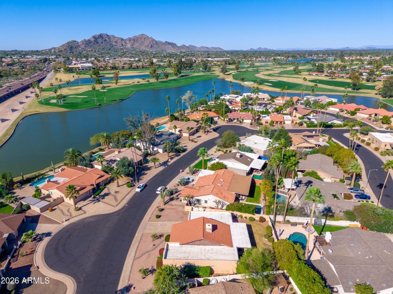 Scenic Lake Views Nearby