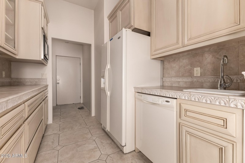 47 - Mamie Maude 35615