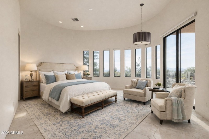 Spacious bedroom with desert view (1)
