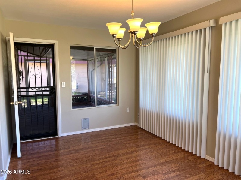 Sun Room w/Security Screen