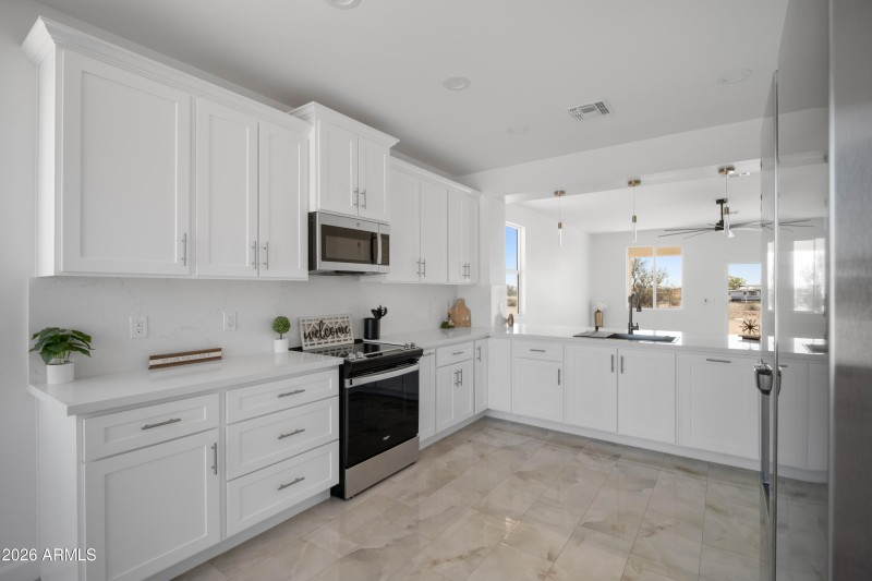 34263 W Chambers St - Inside Cam-6