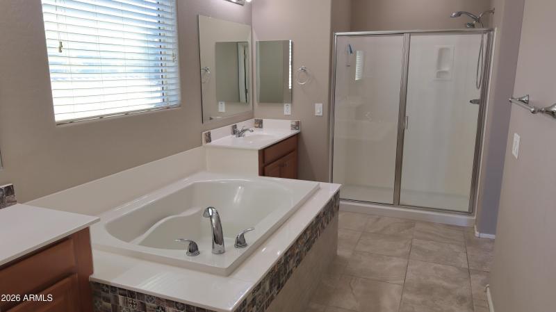 Soaking Tub & Walk-In Shower