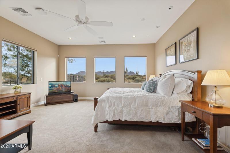 Primary Bedroom with Toms Thunb Views