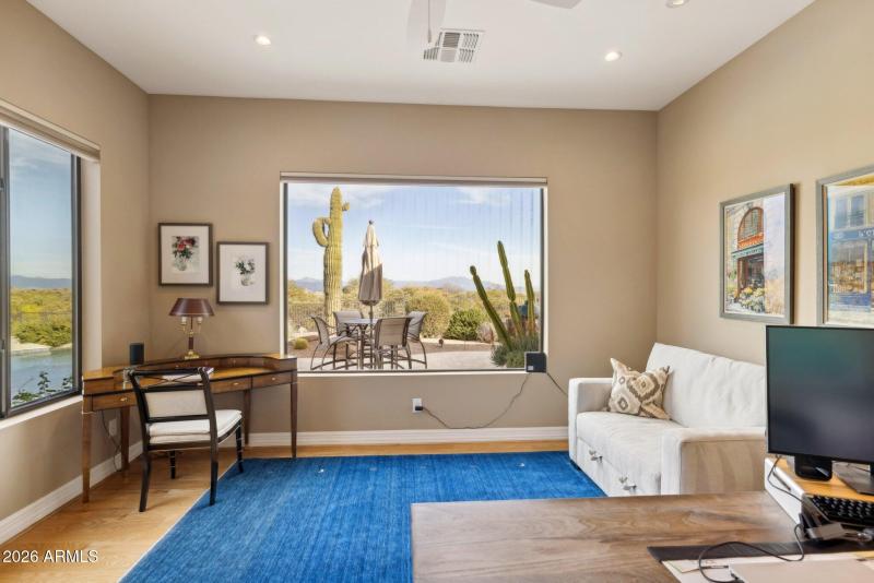 Panoramic views of Four Peaks