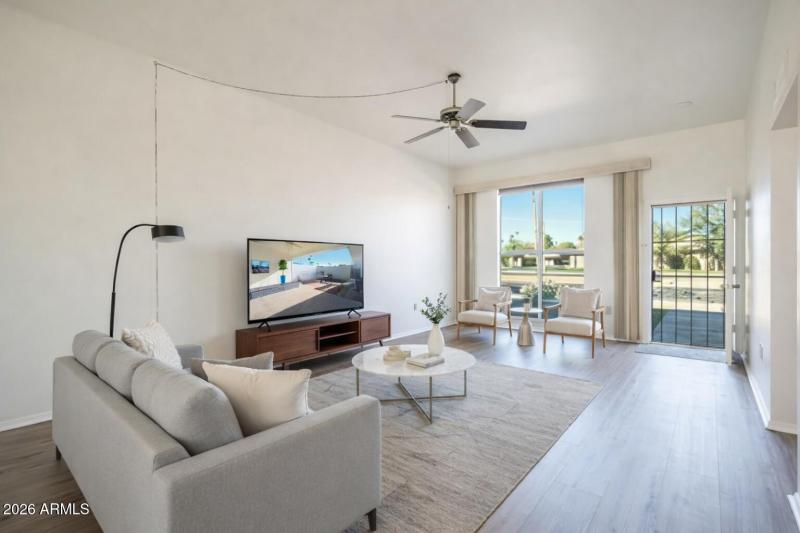 75AEB643-6380-43EF-B0FC-68CB465E2253