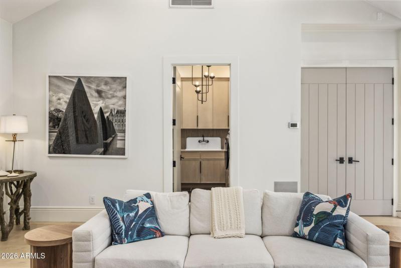 4-web-or-mls-D46A5622