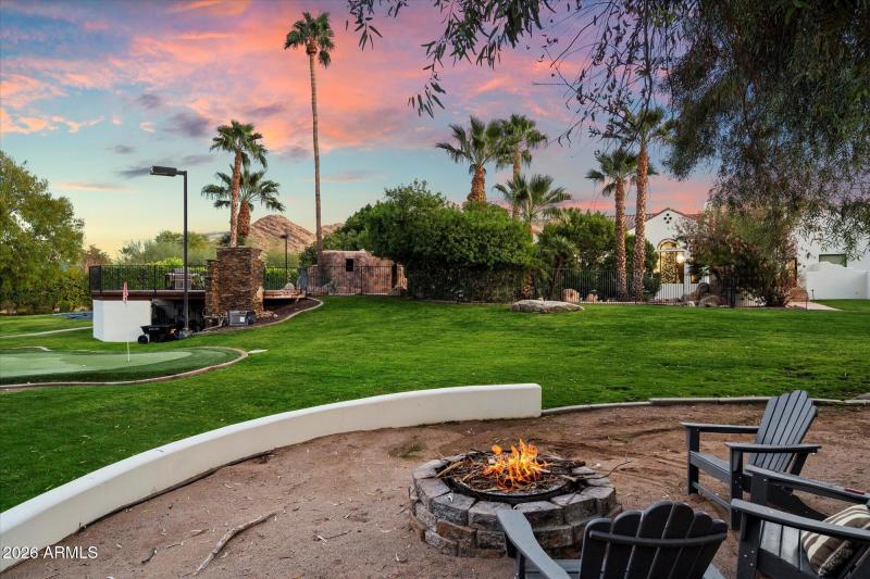 Firepit & golf