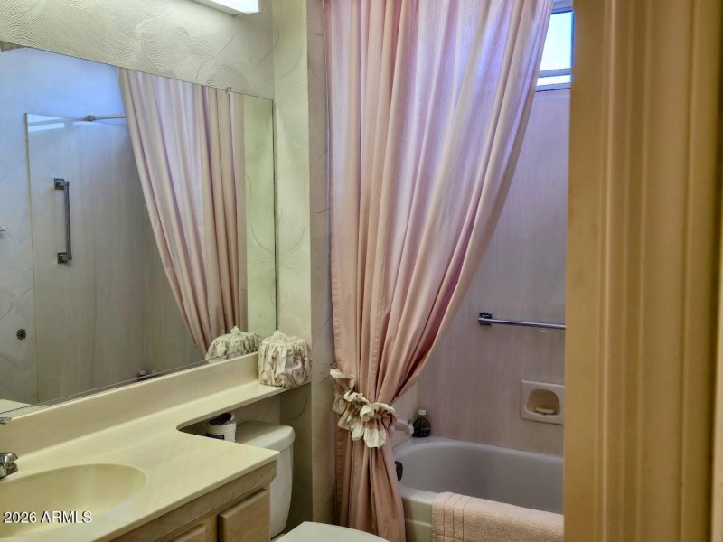 20810 N 143rd Way Guest Bath1