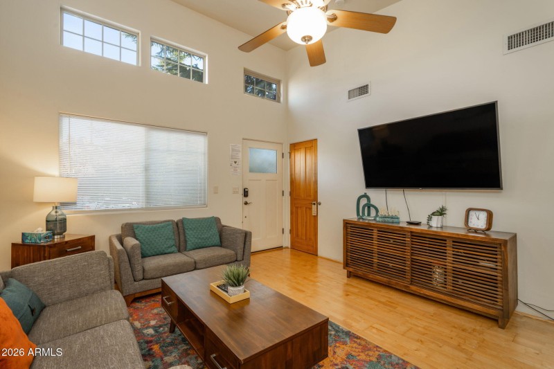 3-web-or-mls-559-jordan-rd-5