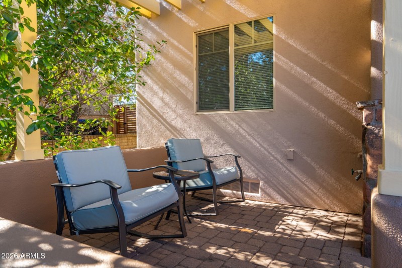 23-web-or-mls-559-jordan-rd-5